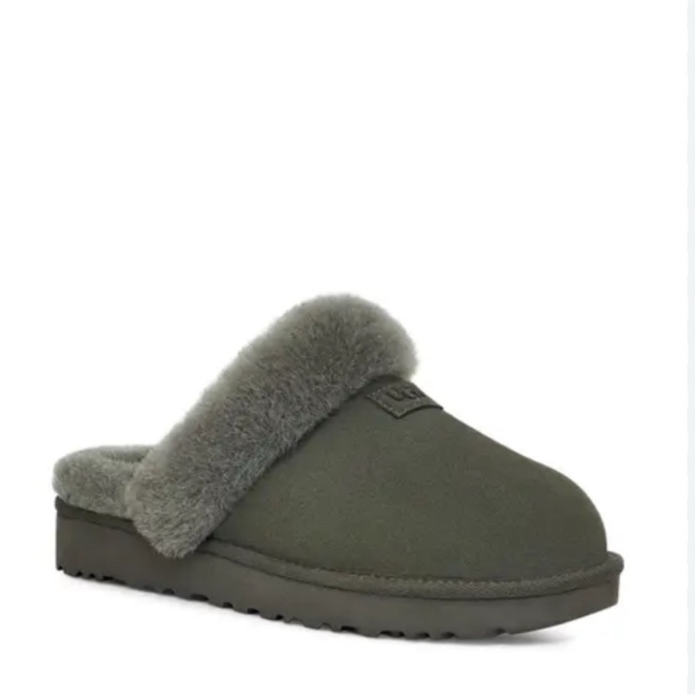 FOUNDDD <3 UGG Cozy slipper forest night